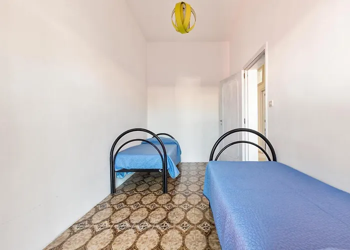 Iris By Barbarhouse Apartman *